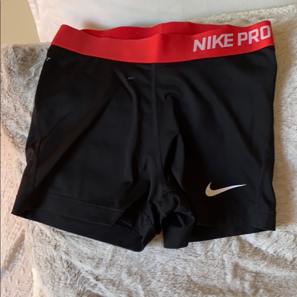 Niki pro spandex
